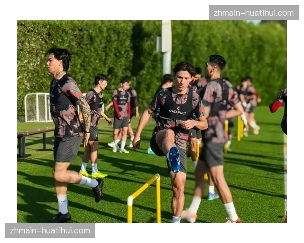 跨国办赛致长途飞行激增，球队体能储备与临场调整面临大考